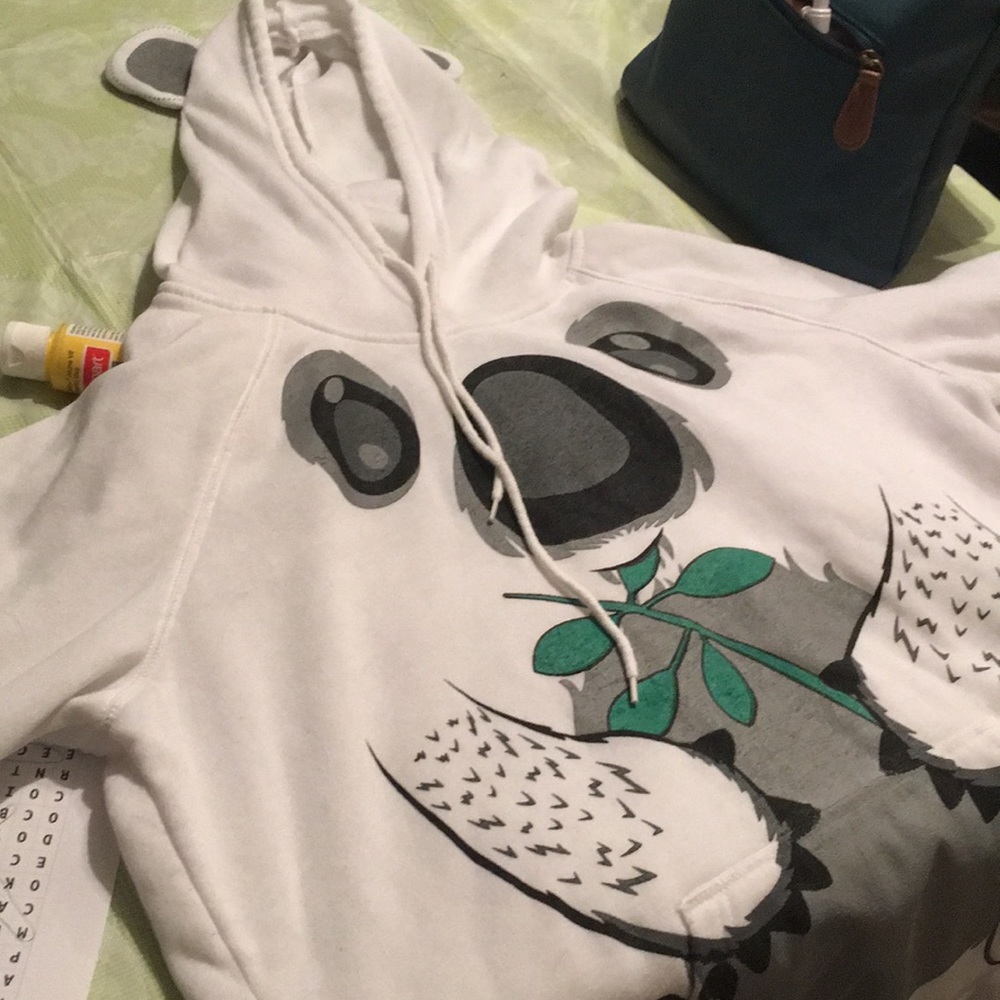Sweat shirt